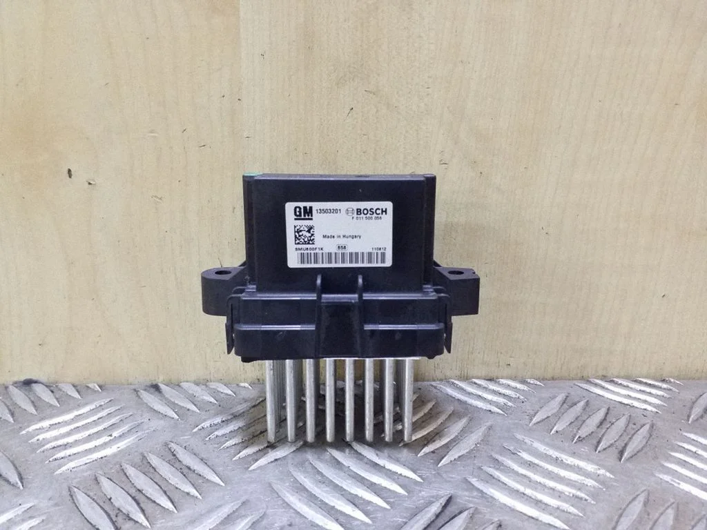Heater blower motor/fan resistor 13503201