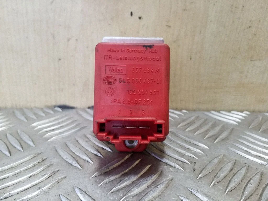Heater blower motor/fan resistor 657364M
