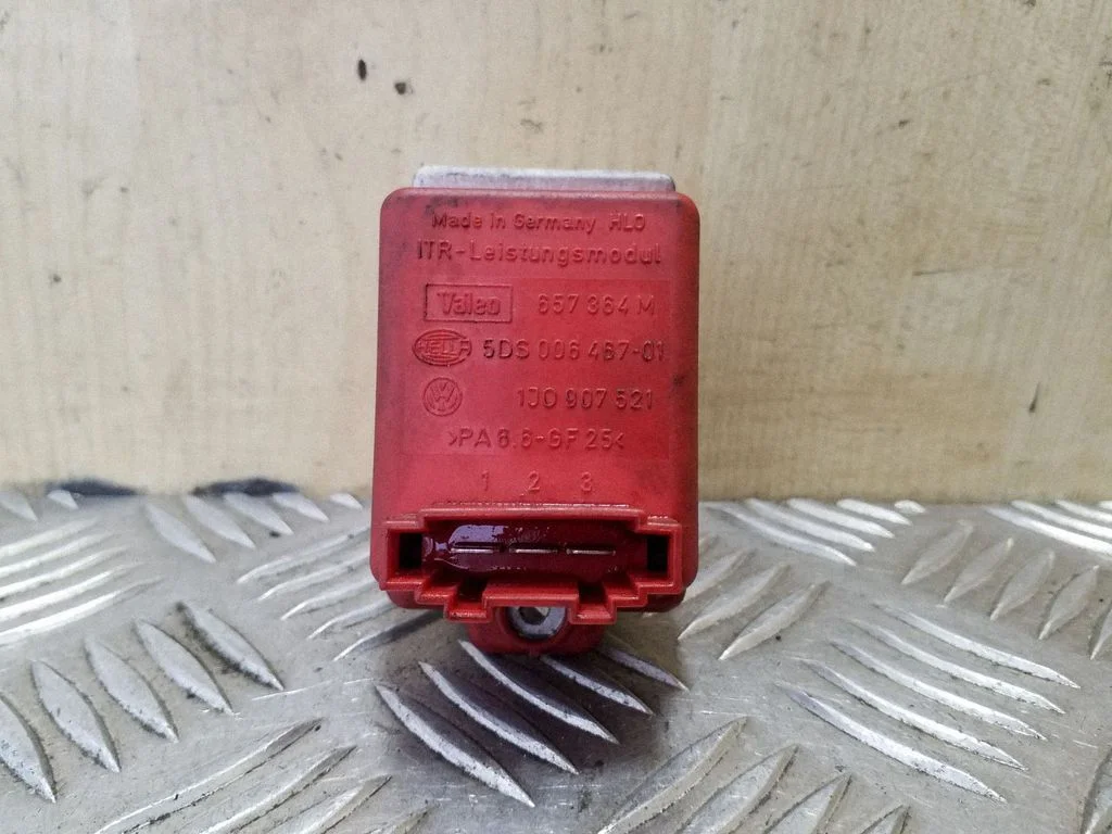 Heater blower motor/fan resistor 657364M