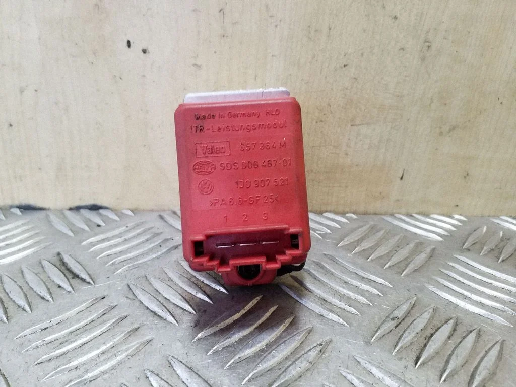 Heater blower motor/fan resistor 657364M