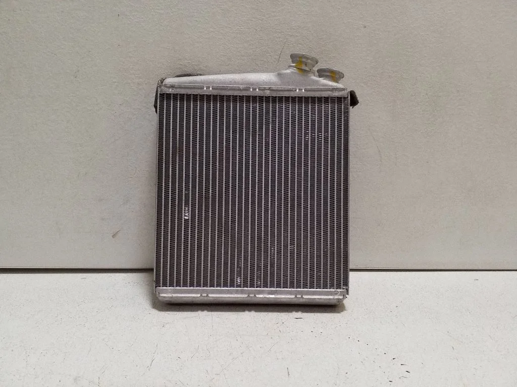 Salongi küttekeha radiaator K9873007