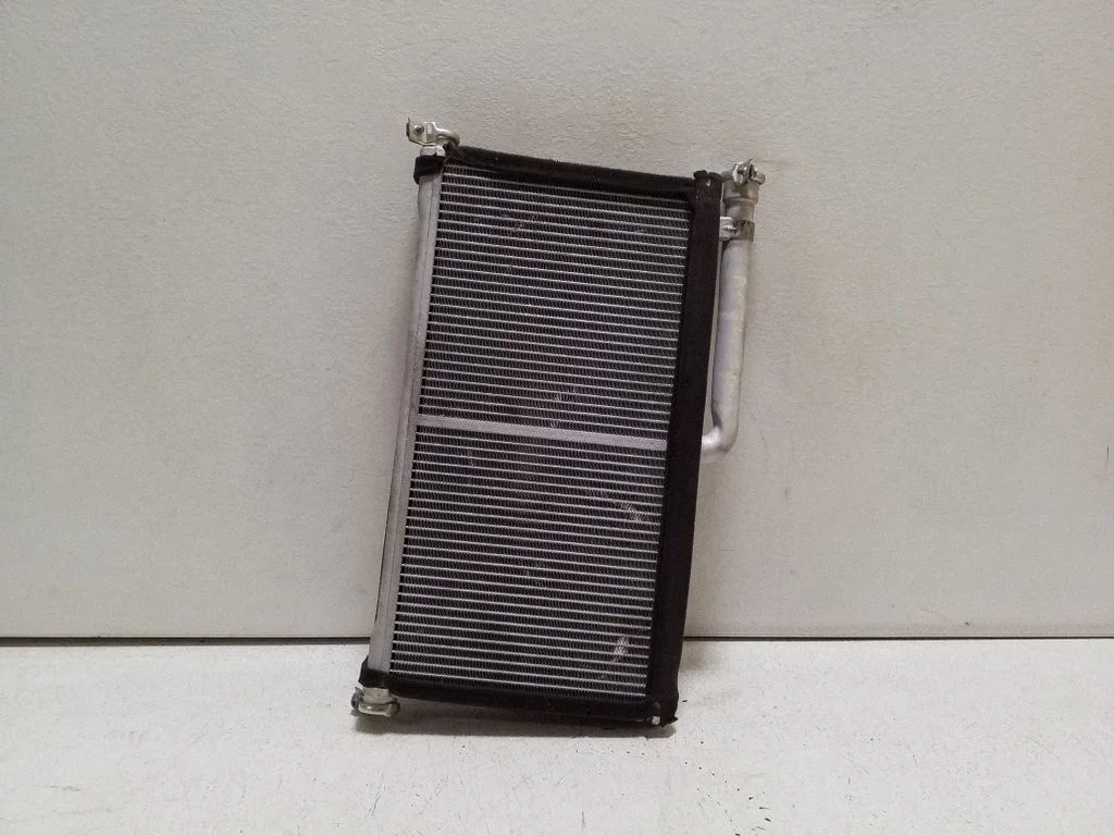 Salongi küttekeha radiaator