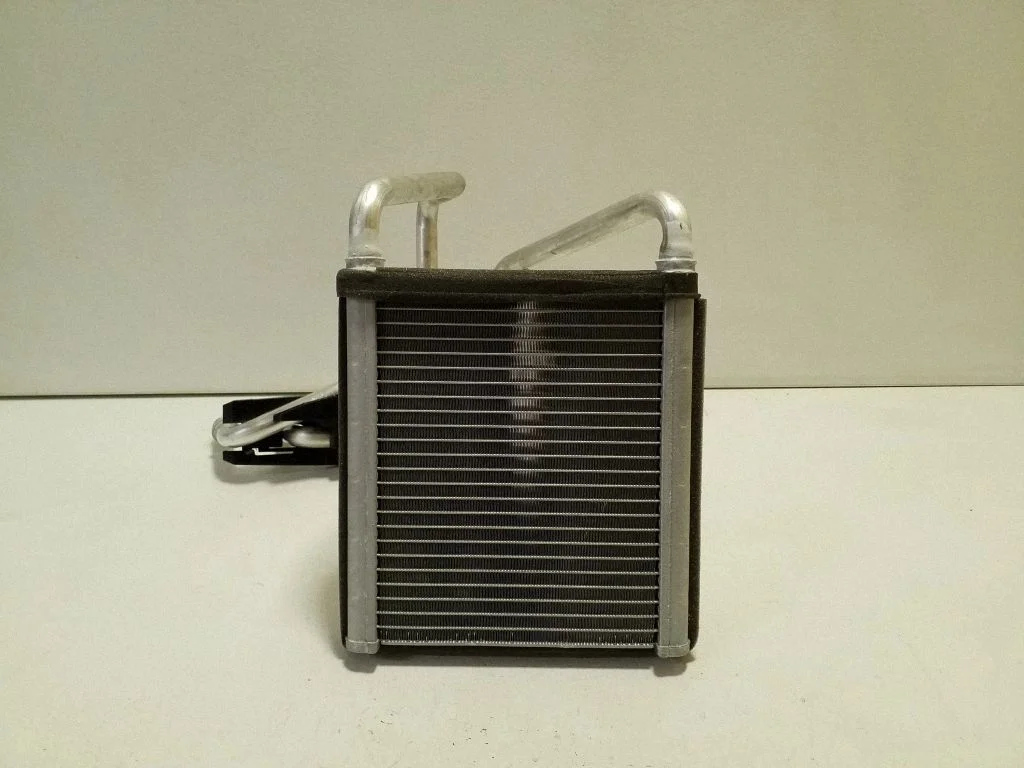 Salongi küttekeha radiaator