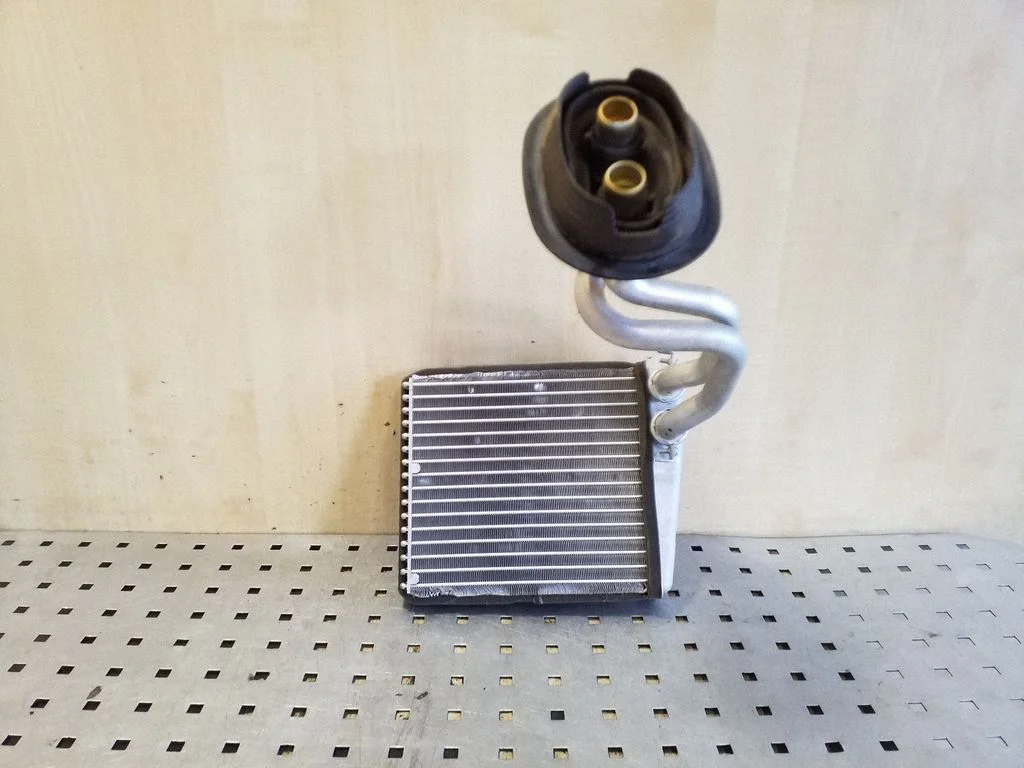 Salongi küttekeha radiaator 999059G