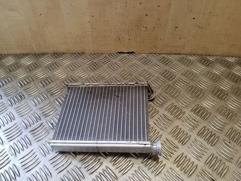 Heater blower radiator