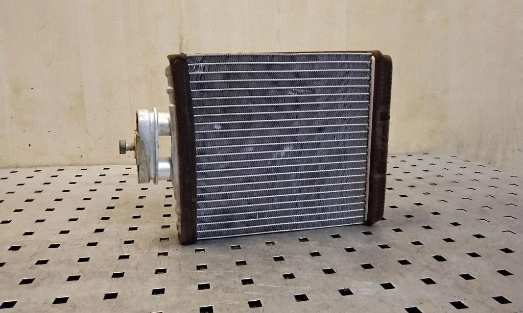 Salongi küttekeha radiaator
