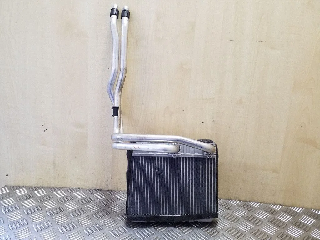 Heater blower radiator