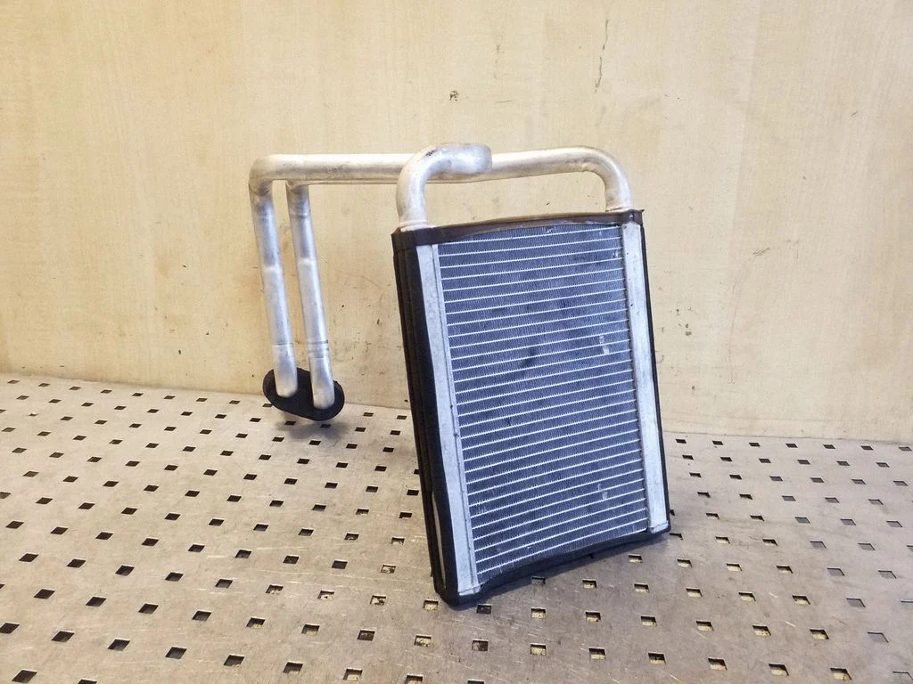 Salongi küttekeha radiaator