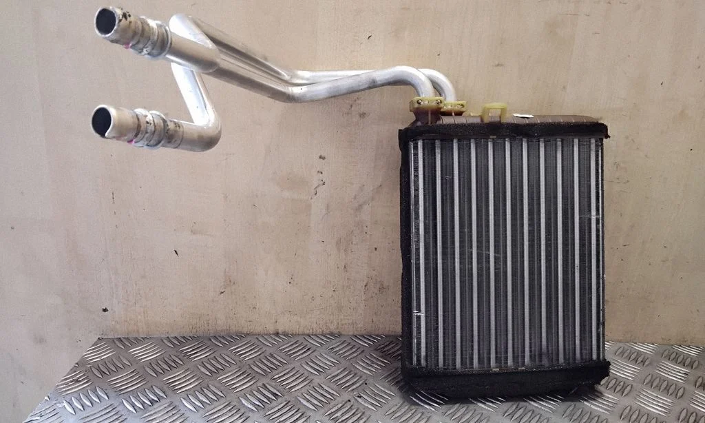 Salongi küttekeha radiaator