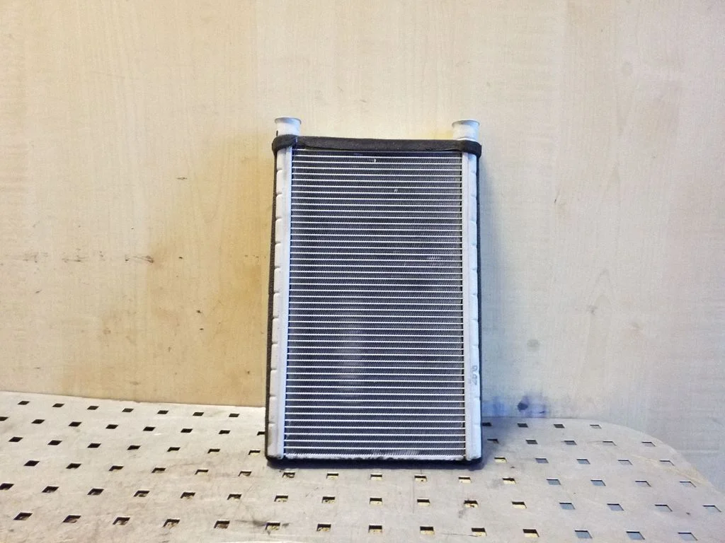 Salongi küttekeha radiaator
