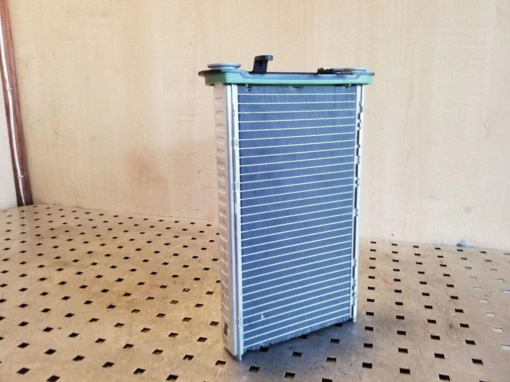 Salongi küttekeha radiaator – Mercedes-Benz C-klass W205 (2014-2021)