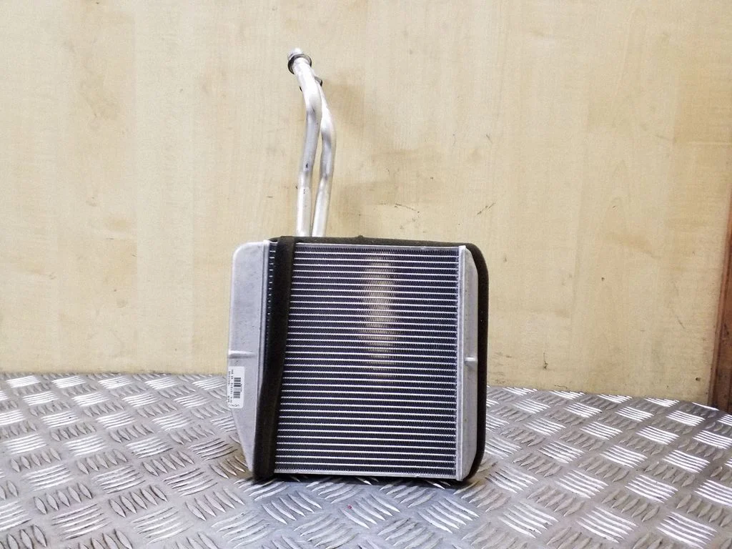 Salongi küttekeha radiaator 164210100