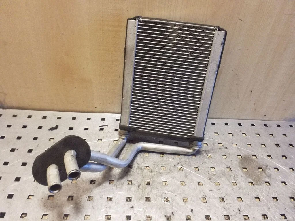 Heater blower radiator