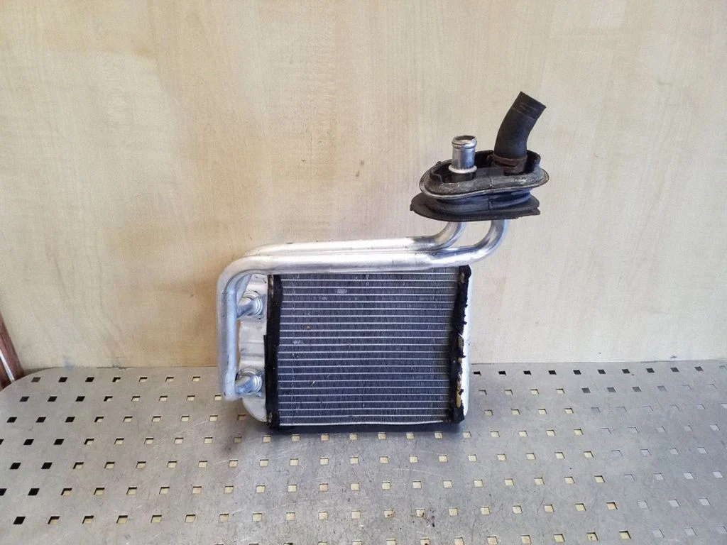 Heater blower radiator 7H1819121