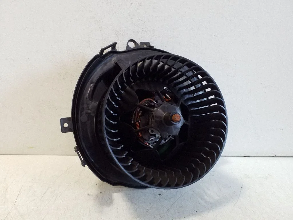 Heater fan/blower 5Q2819021B