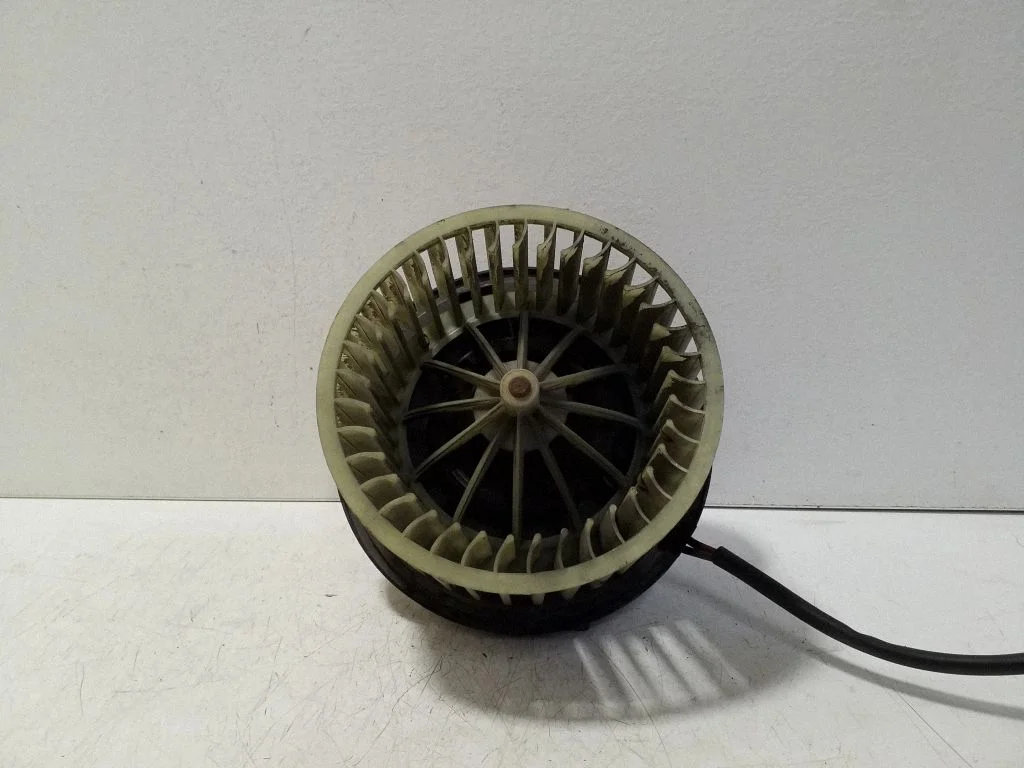 Heater fan/blower 893819021