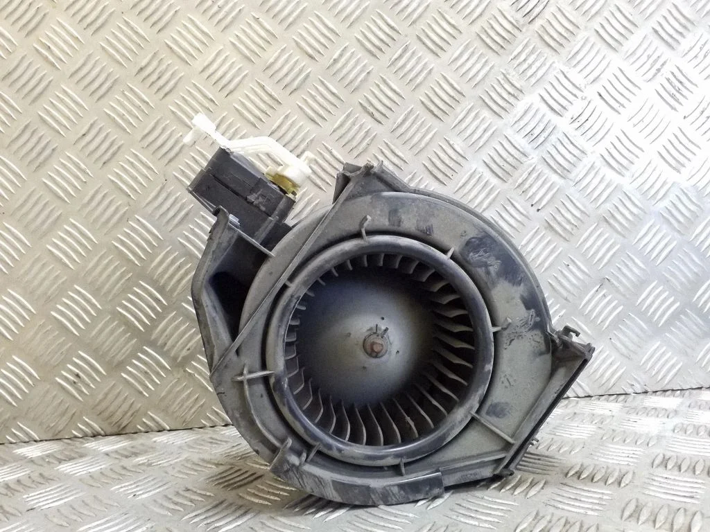 Heater fan/blower 4F0820521A
