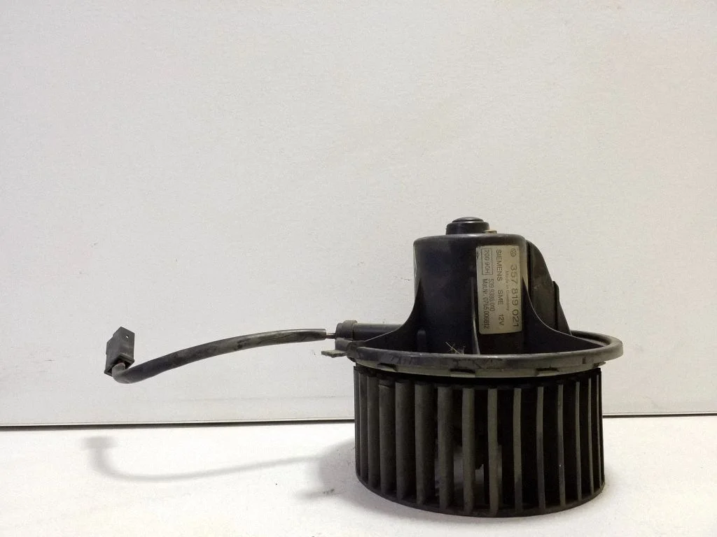 Heater fan/blower 357819021