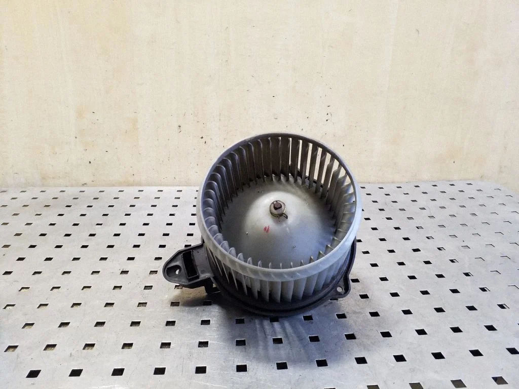 Salongipuhur 4B1820021