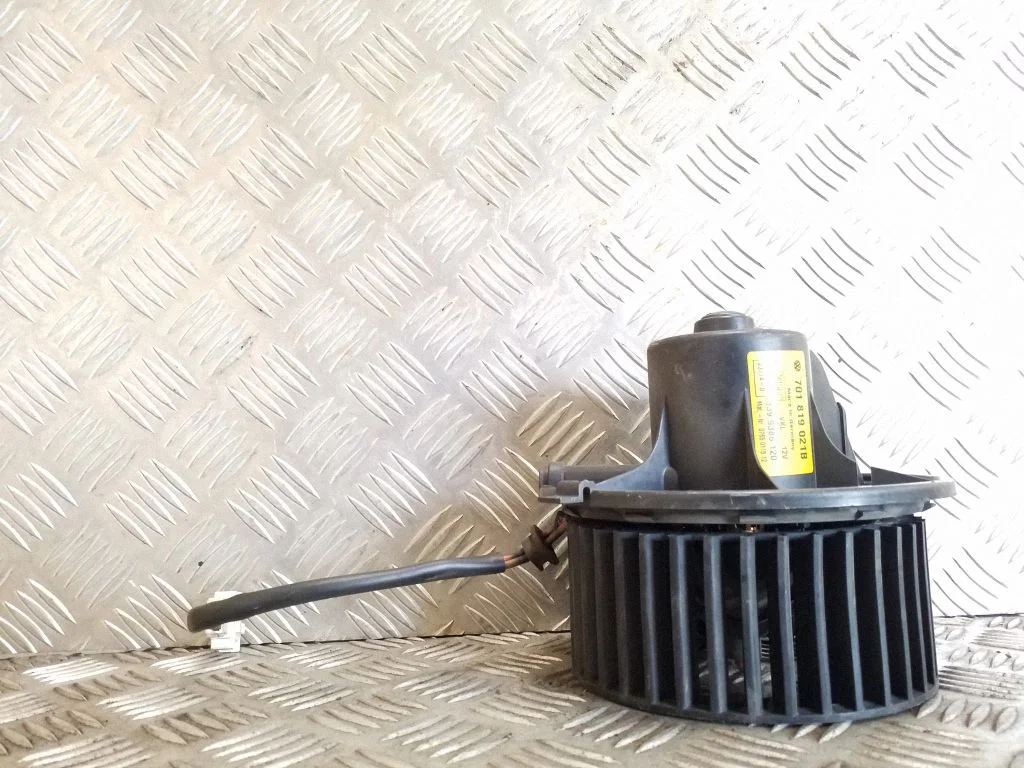 Heater fan/blower 701819021B