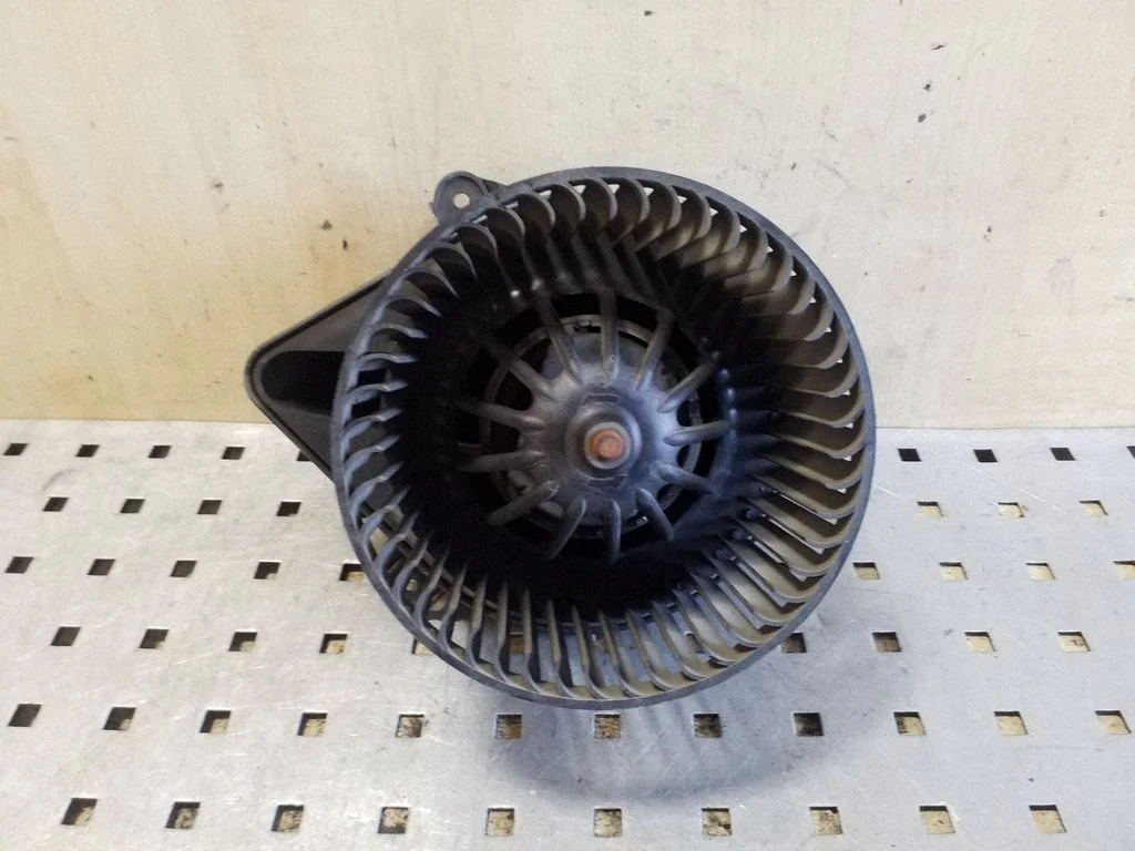 Heater fan/blower