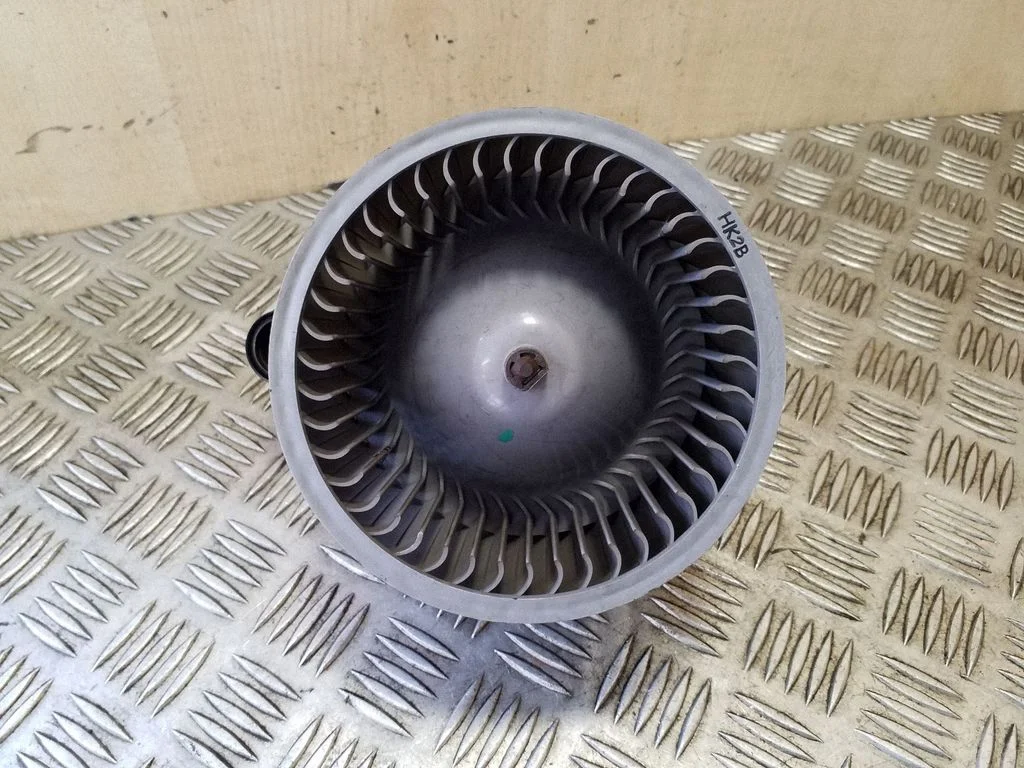 Heater fan/blower F00S3B2442