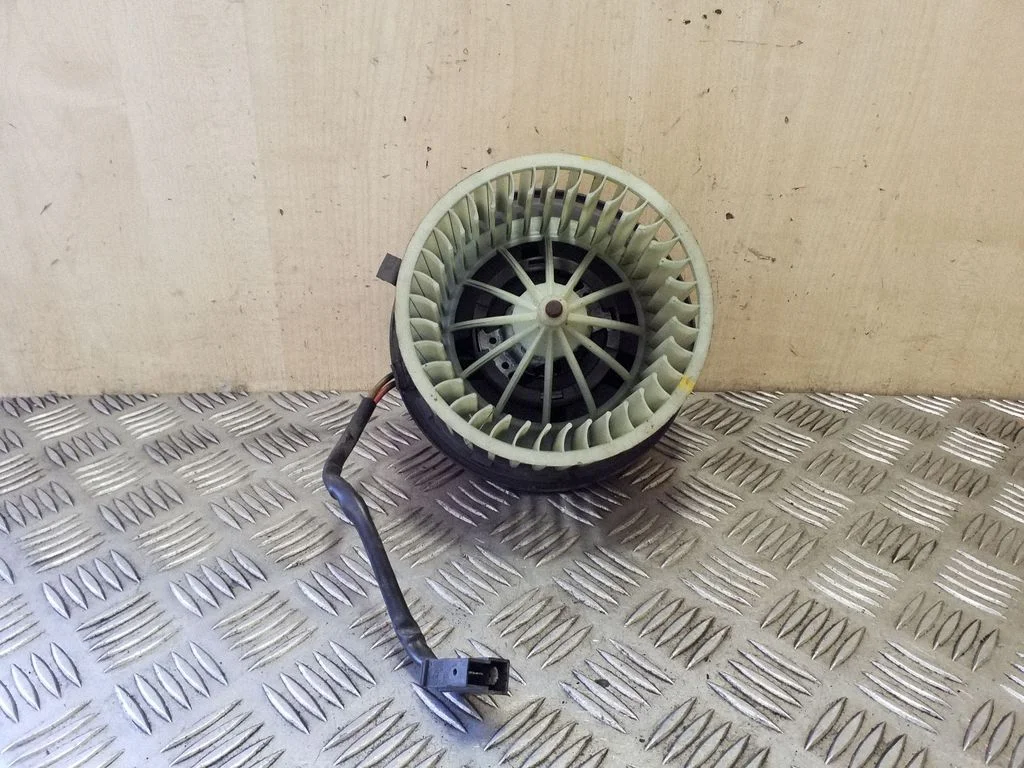 Heater fan/blower 3137020009