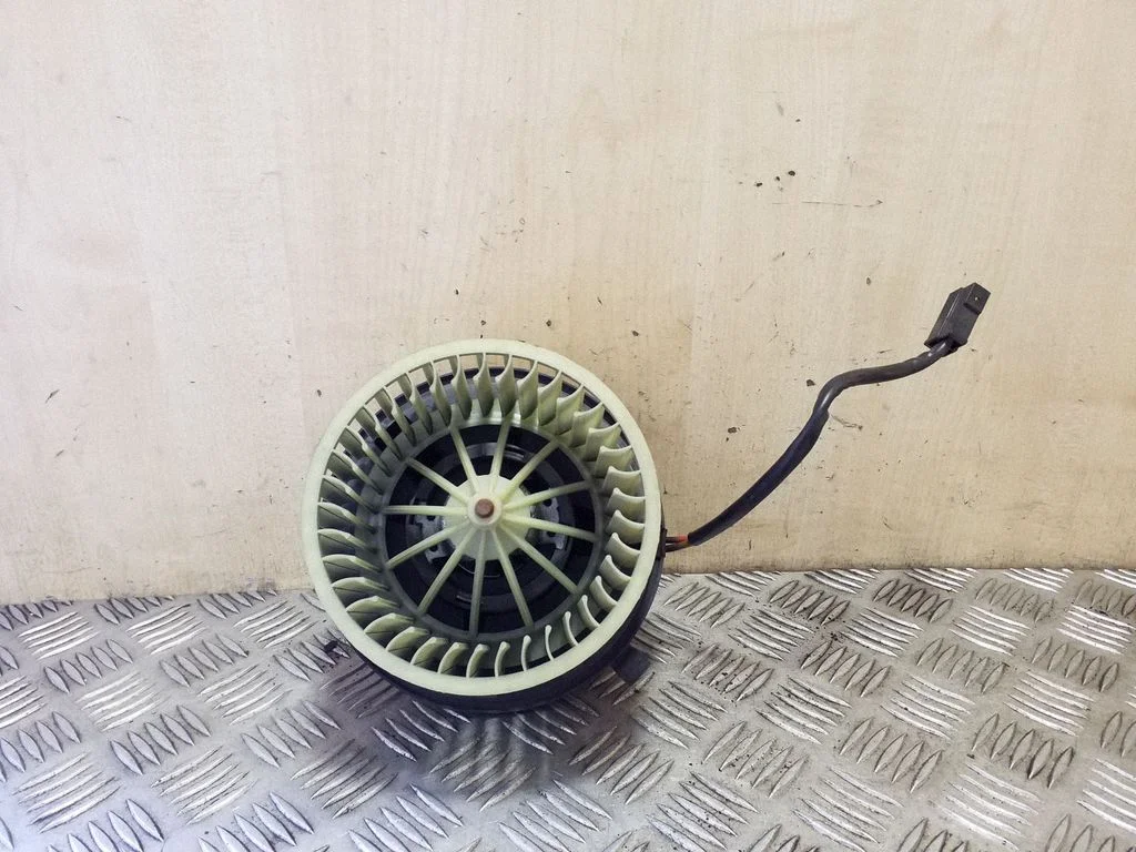 Heater fan/blower 3137020009