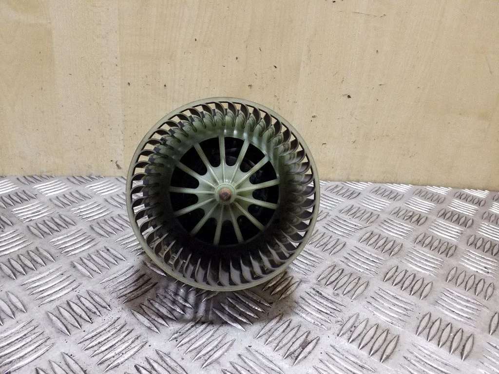 Heater fan/blower 6G9N18D413BA