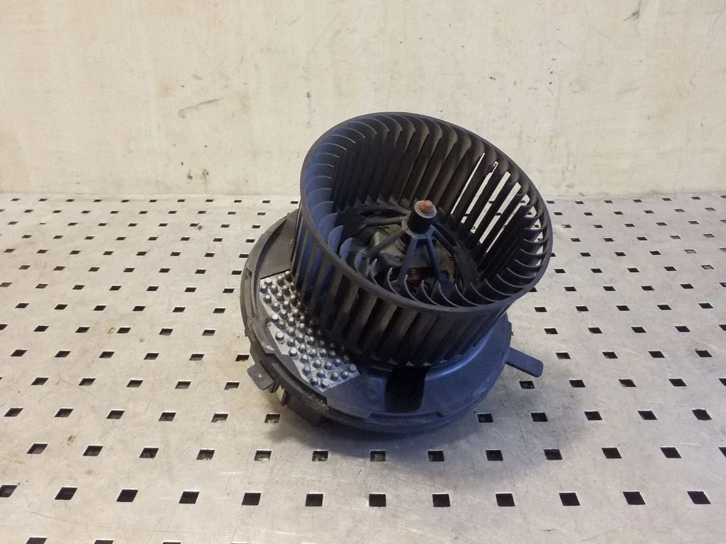 Heater fan/blower 1K2820015G