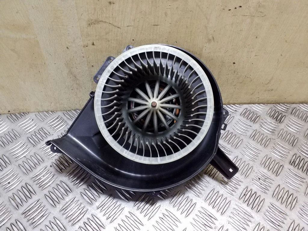 Salongipuhur 6Q2820015H