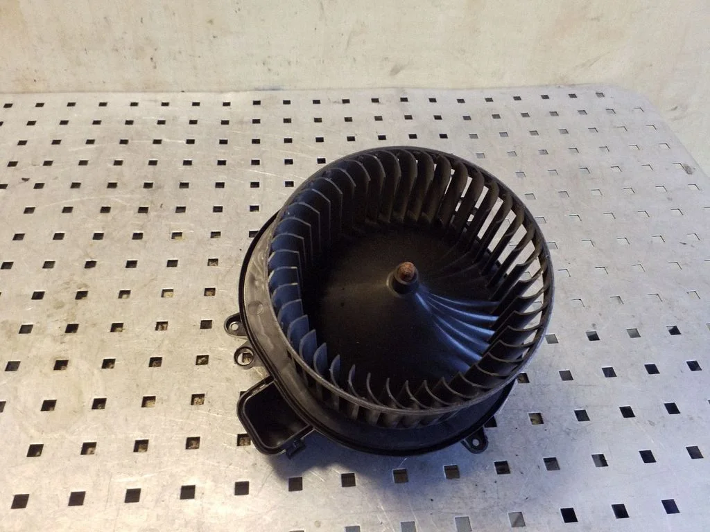 Salongipuhur T1014423G