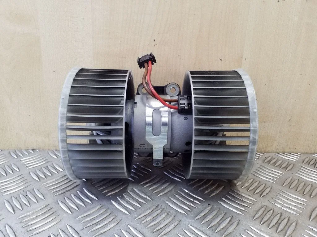 Heater fan/blower