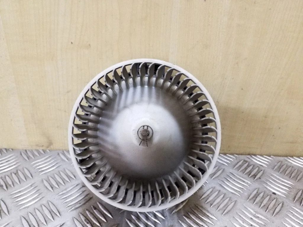 Heater fan/blower 1940000490