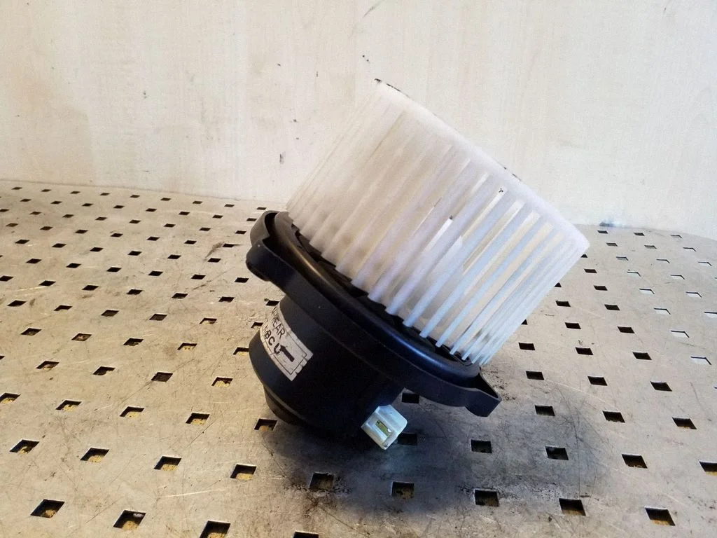 Heater fan/blower