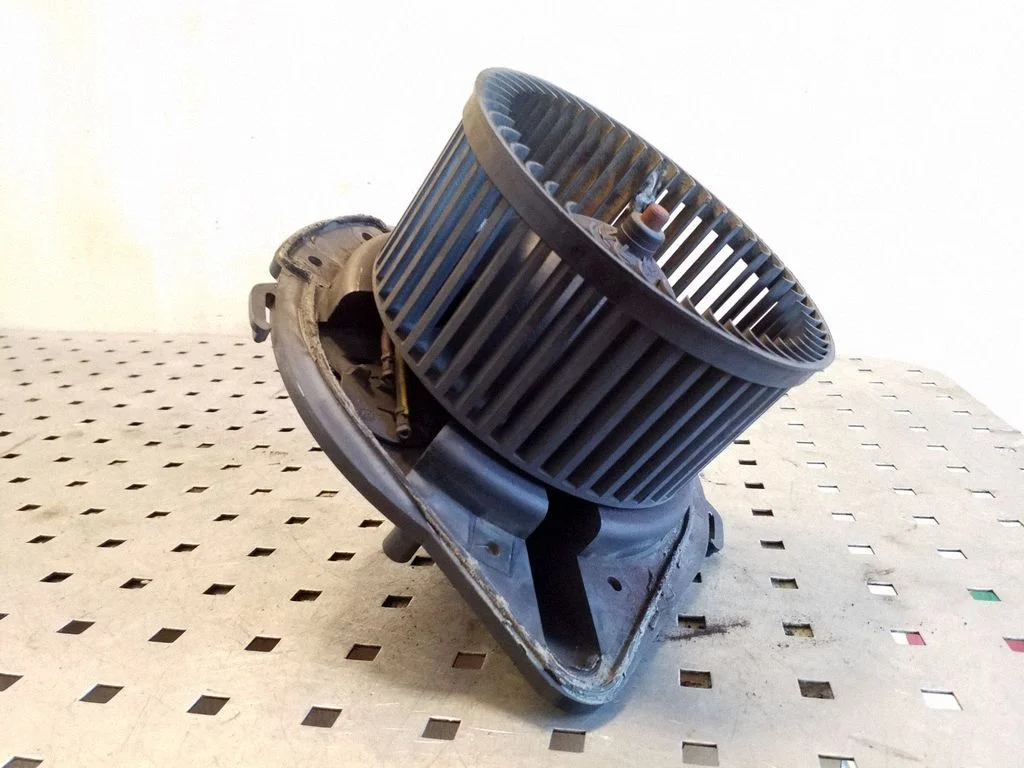 Heater fan/blower 357820021