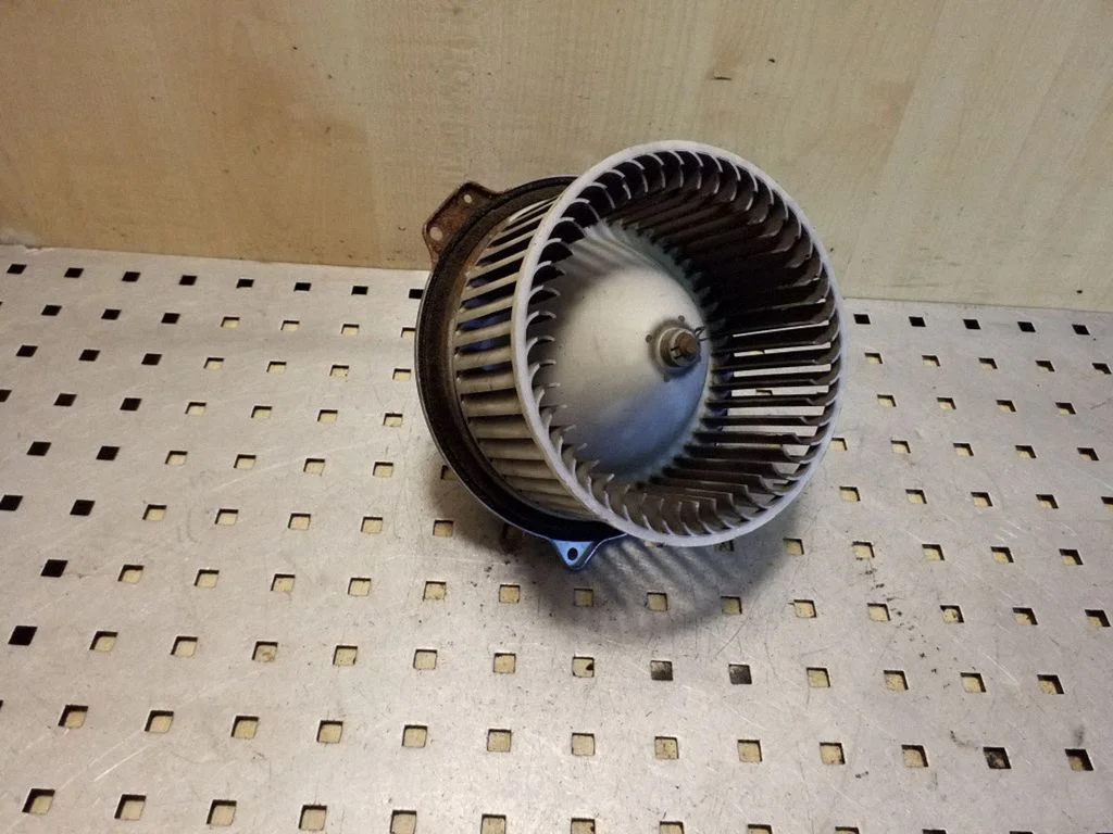 Dmuchawa nawiewu HB111GE4T