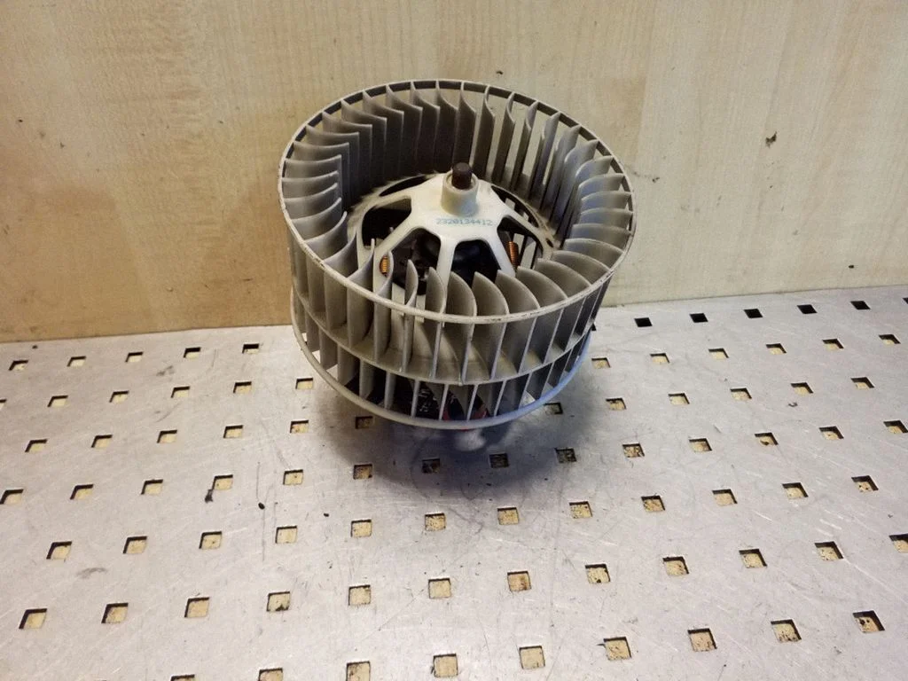Krāsniņas ventilators/pūtējs 14560014
