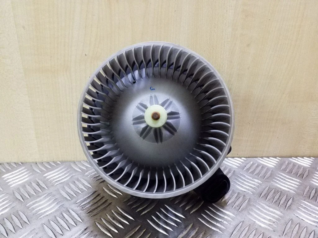 Heater fan/blower 2727008093