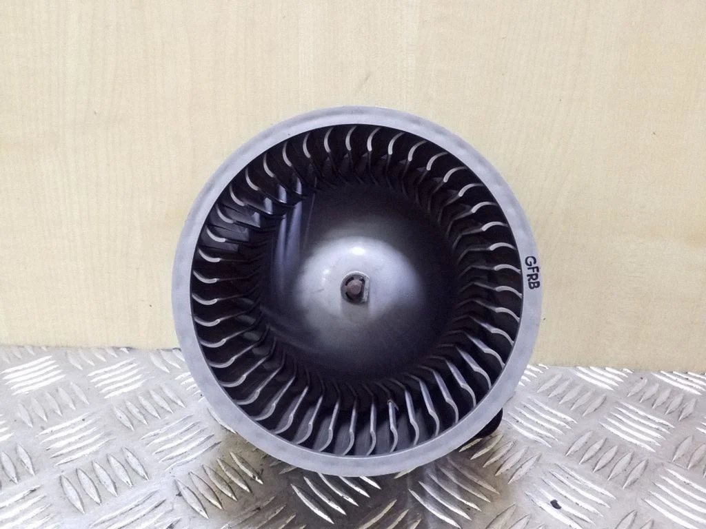 Heater fan/blower F00S3B2442