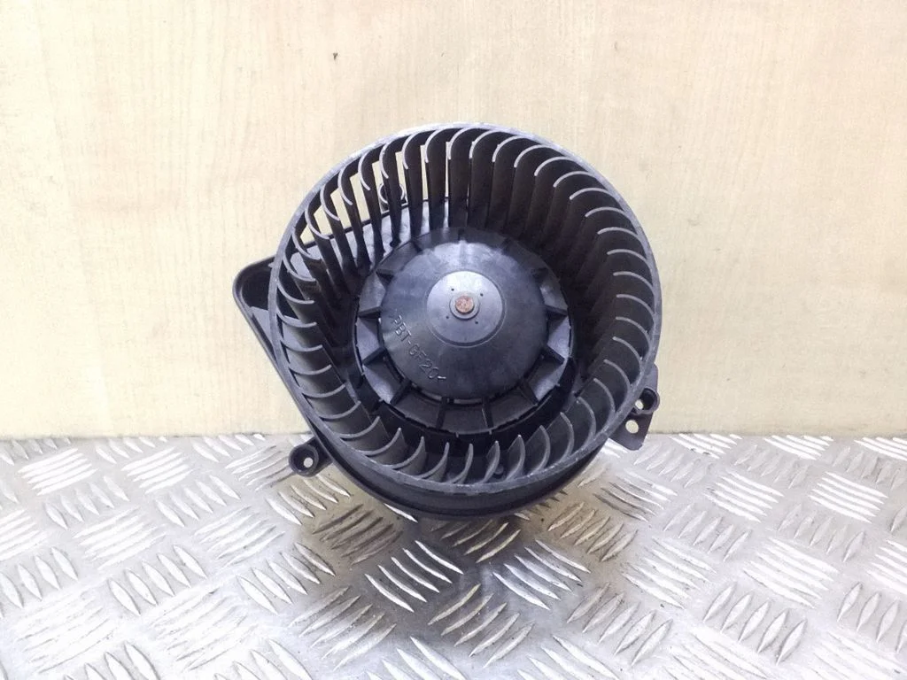 Salongipuhur 8E2820021B
