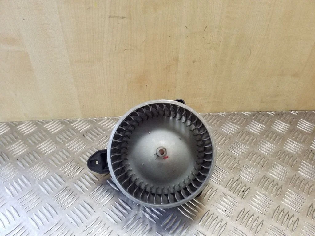 Salongipuhur 4B1820021B