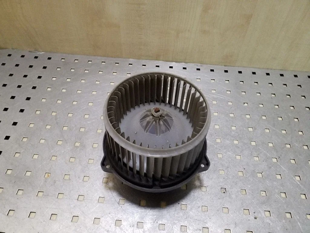 Heater fan/blower 1940005093