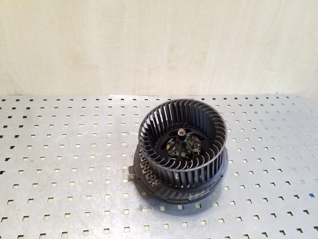 Heater fan/blower 3C1820015L
