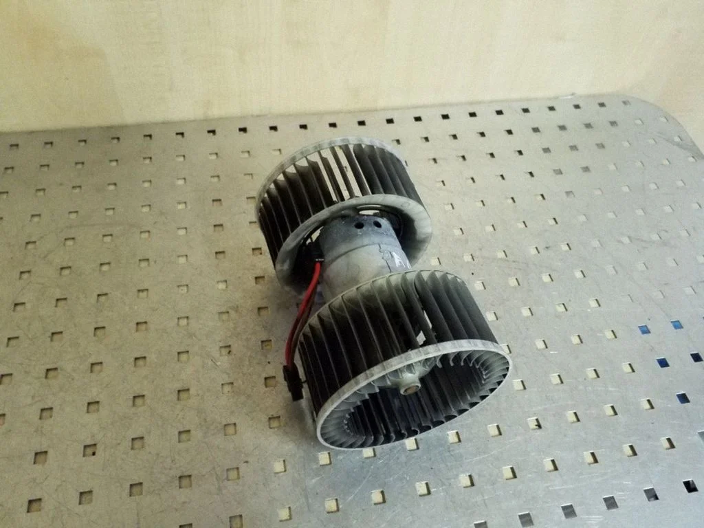 Heater fan/blower – BMW X3 E83 (2003-2010)