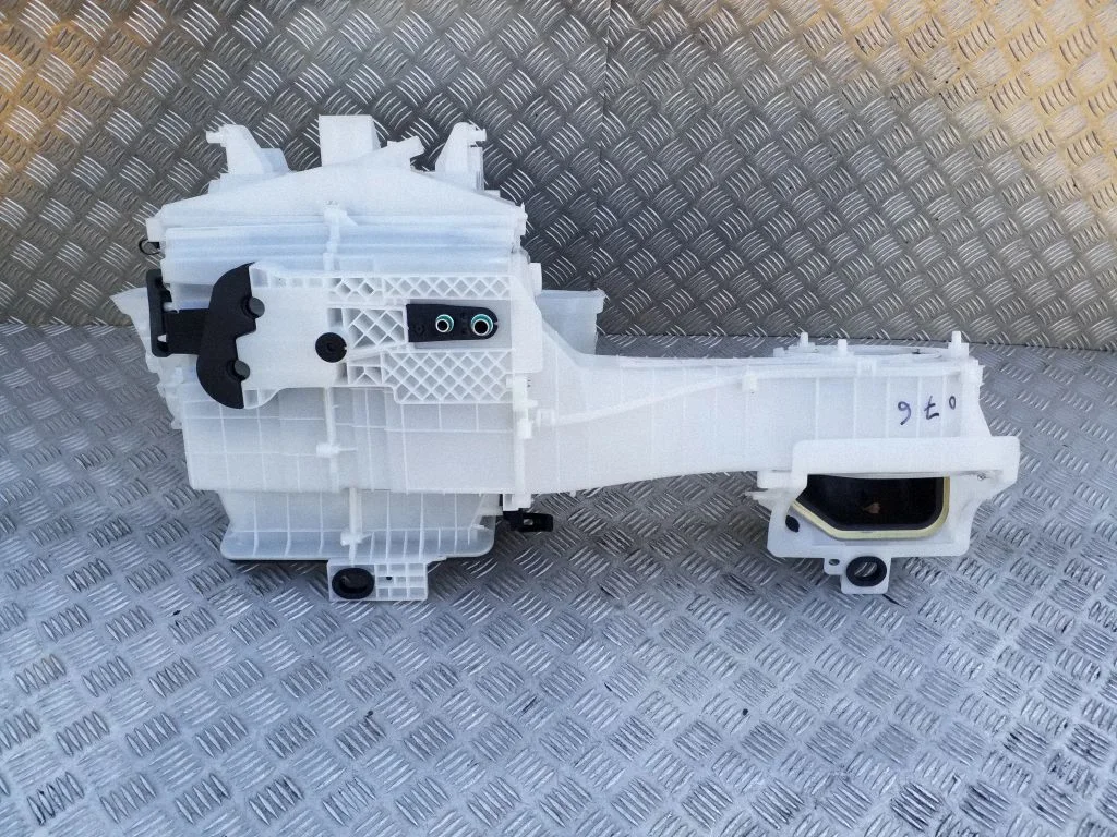 Interior heater climate box assembly housing 9836407680