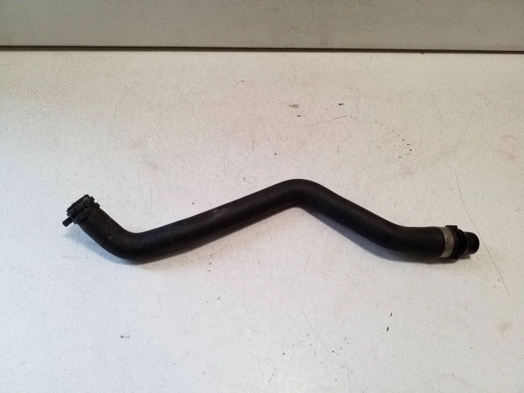 Engine coolant pipe/hose – Mercedes-Benz EQC (2019-)