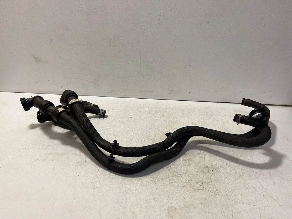 Engine coolant pipe/hose 105800000C – Tesla Model S (2012-)