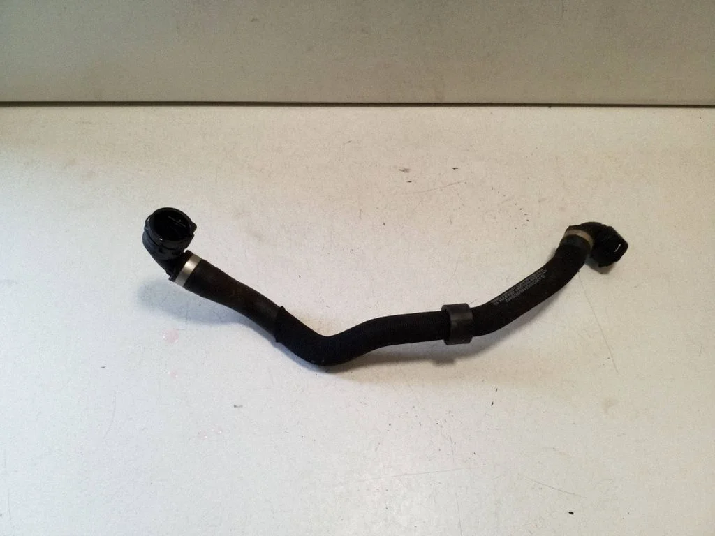 Engine coolant pipe/hose – Mercedes-Benz EQC (2019-)