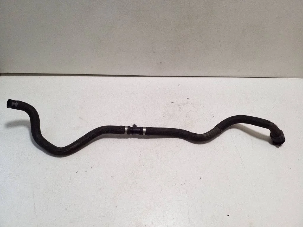 Engine coolant pipe/hose 106588400C – Tesla Model S (2012-)
